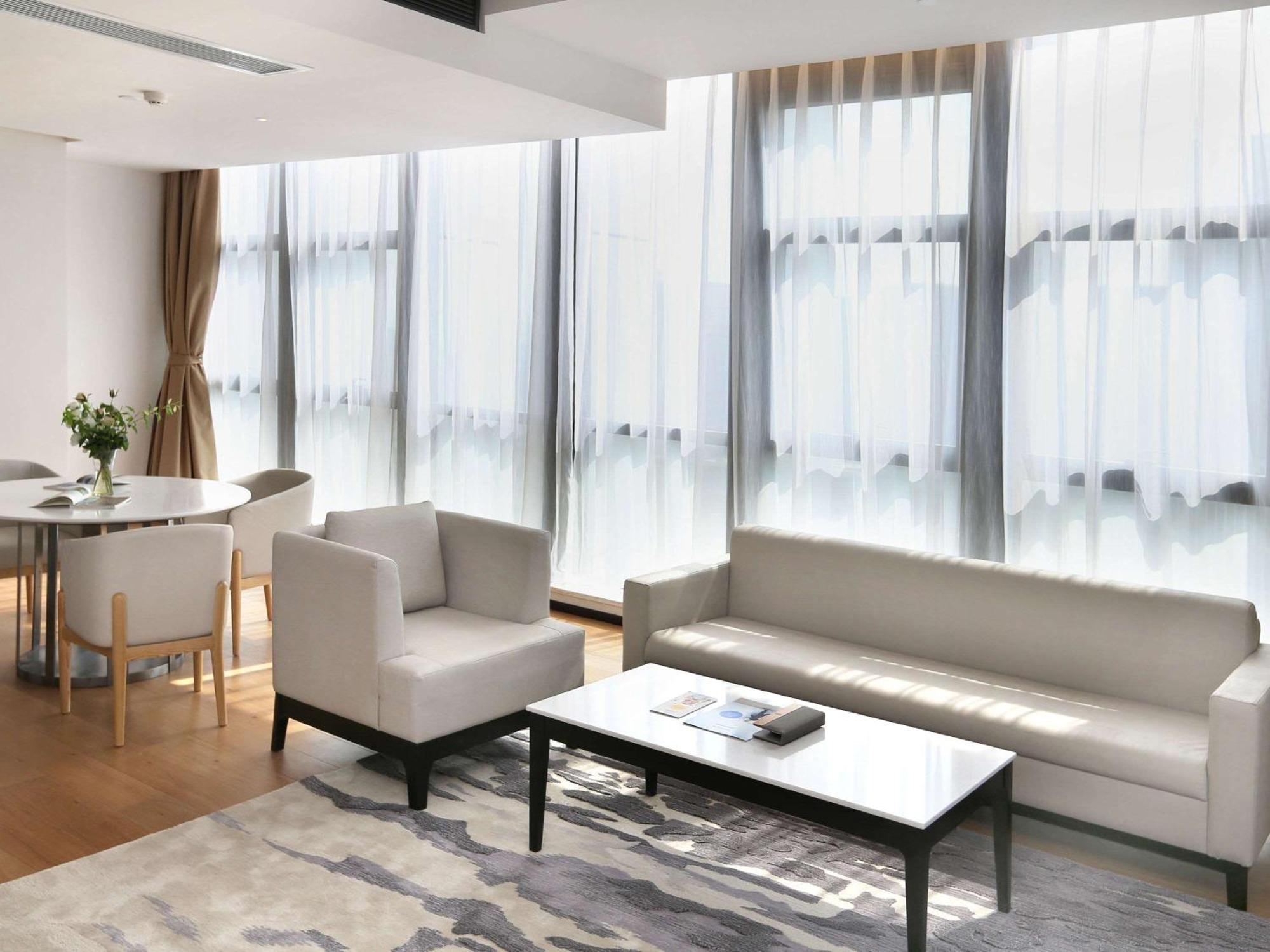 Novotel Deqing Экстерьер фото