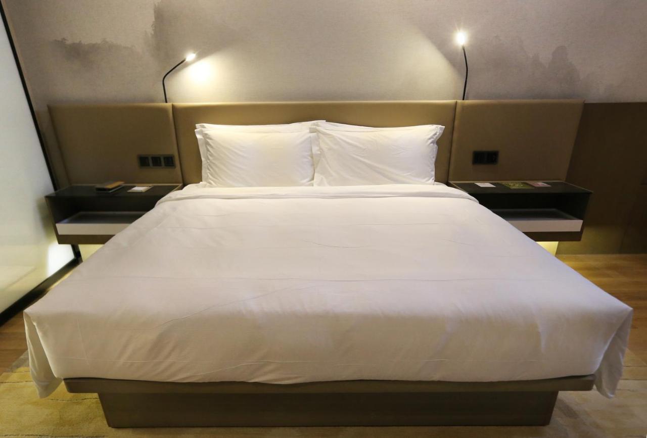 Novotel Deqing Экстерьер фото